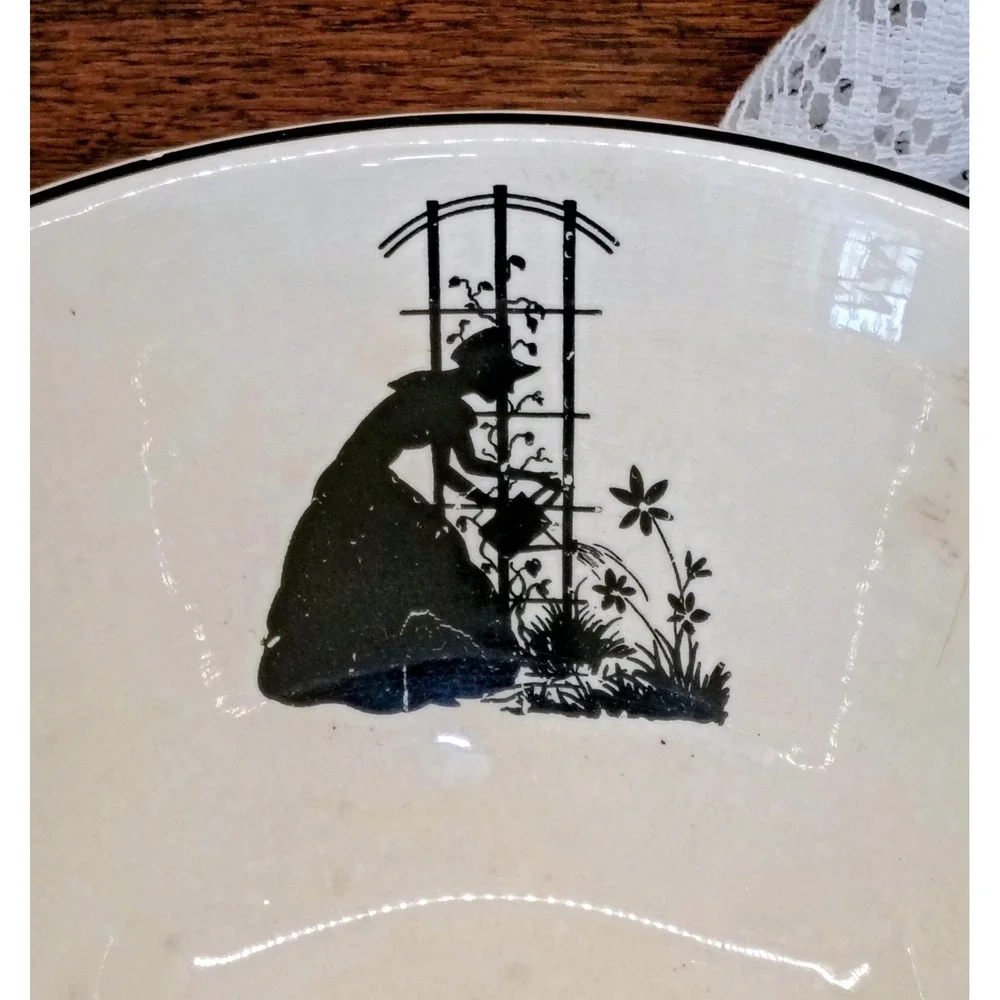 Vintage Harker Pottery Hotoven Silhouette Mixing Bowl 10 Inch Colonial Garden